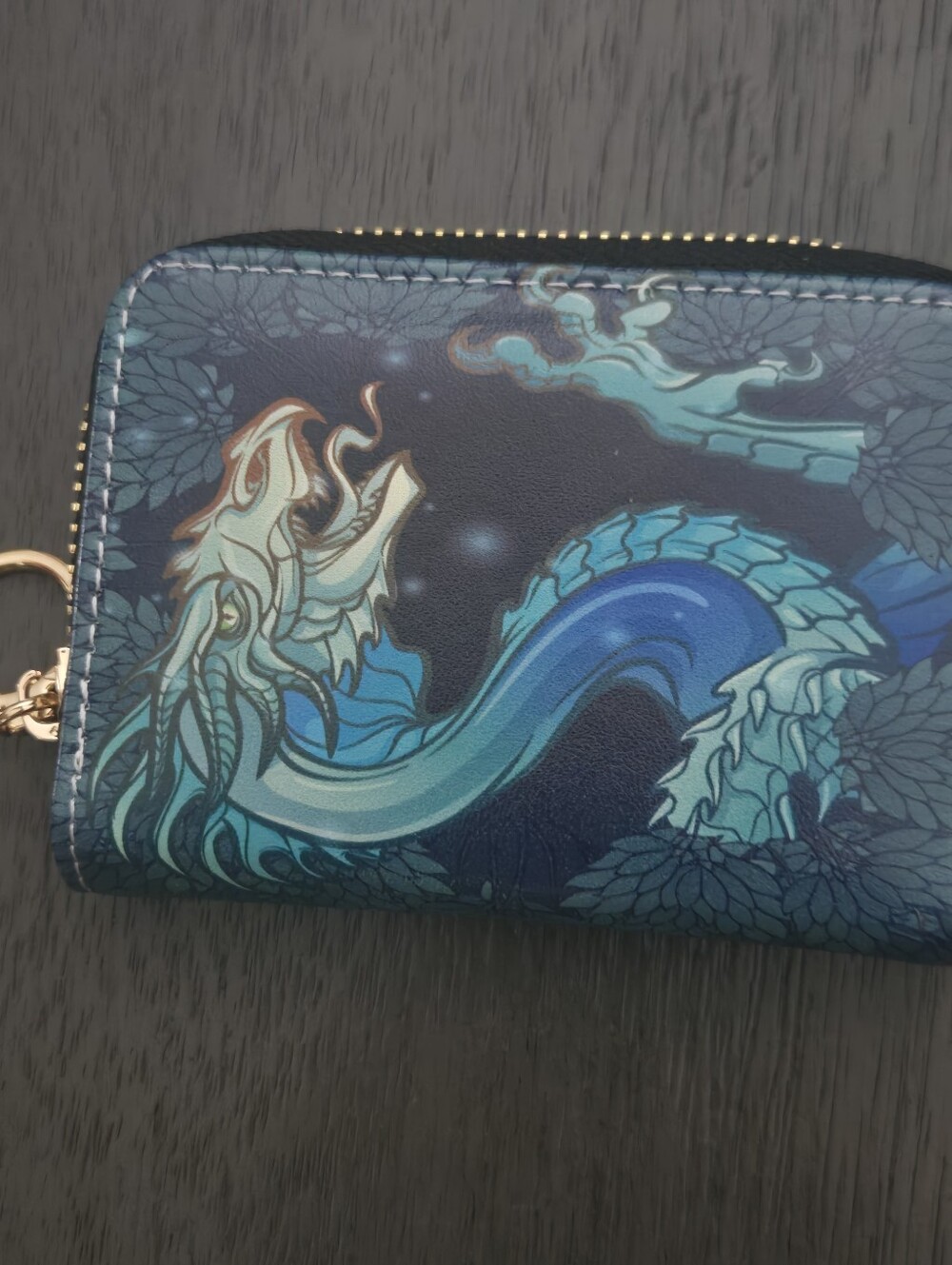 Blue Dragon Accordion Card Holder Wallet Zip Around Gold Tone Ring NWOT - Picture 2 of 9